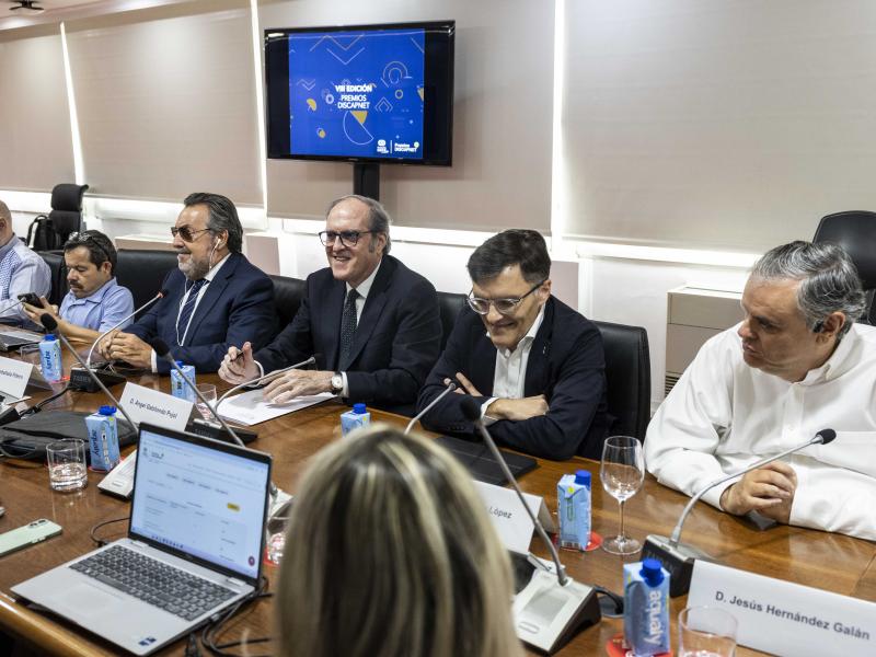 El jurado de la VIII edición de los premios discapnet